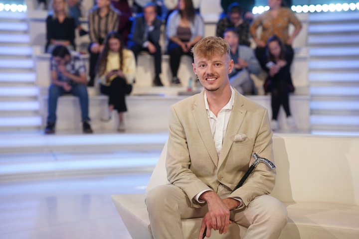 V siedmom nebi - Lukáš